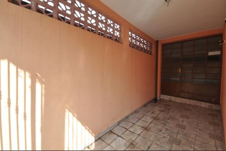 Casa à venda com 93m², 2 quartos e 1 vagaGaragem