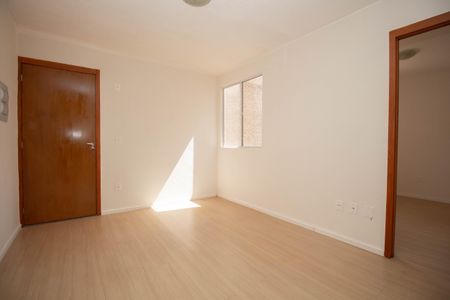 Sala de apartamento para alugar com 2 quartos, 46m² em Itapoã Parque, Brasília