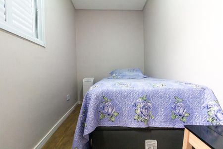 Casa à venda com 150m², 3 quartos e 2 vagas Casa à venda com 150m², 3 quartos e 2 vagasQuarto 2