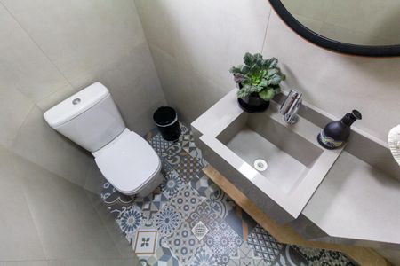 Casa à venda com 150m², 3 quartos e 2 vagas Casa à venda com 150m², 3 quartos e 2 vagasLavabo