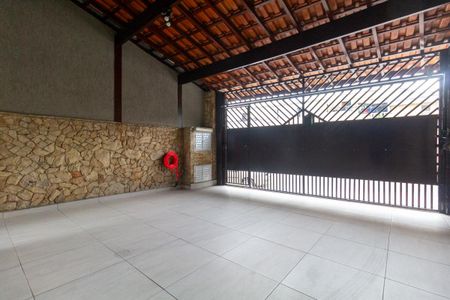 Casa à venda com 150m², 3 quartos e 2 vagas Casa à venda com 150m², 3 quartos e 2 vagasGaragem