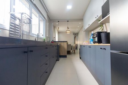 Casa à venda com 150m², 3 quartos e 2 vagas Casa à venda com 150m², 3 quartos e 2 vagasCozinha