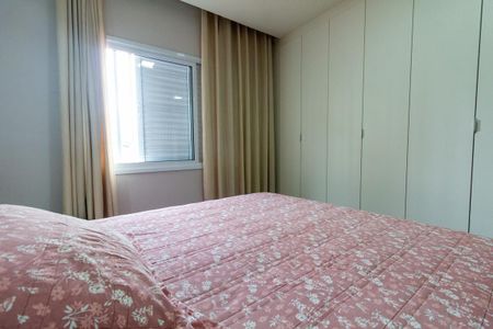 Casa à venda com 150m², 3 quartos e 2 vagas Casa à venda com 150m², 3 quartos e 2 vagasQuarto 3