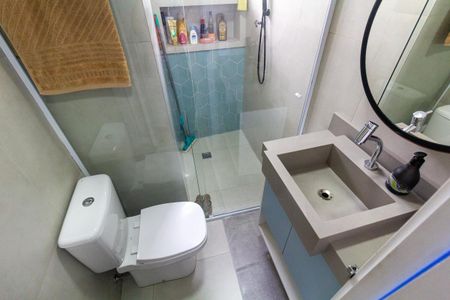 Casa à venda com 150m², 3 quartos e 2 vagas Casa à venda com 150m², 3 quartos e 2 vagasBanheiro 2