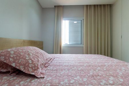 Casa à venda com 150m², 3 quartos e 2 vagas Casa à venda com 150m², 3 quartos e 2 vagasQuarto 3