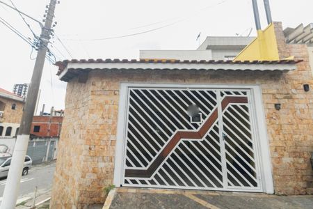 Casa à venda com 75m², 2 quartos e 2 vagasFachada 