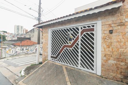 Casa à venda com 75m², 2 quartos e 2 vagasFachada 