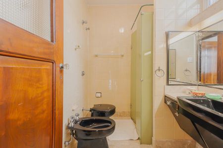 Casa à venda com 232m², 6 quartos e 1 vagaBanheiro