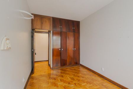 Casa à venda com 232m², 6 quartos e 1 vagaQuarto 1