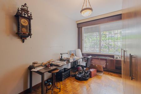 Casa à venda com 232m², 6 quartos e 1 vagaEscritório