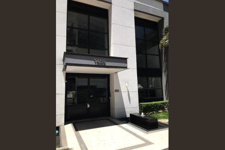 Apartamento à venda com 42m², 1 quarto e 1 vaga Apartamento à venda com 42m², 1 quarto e 1 vagaFachada