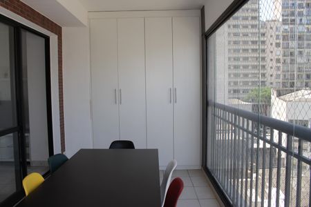 Apartamento à venda com 42m², 1 quarto e 1 vagasacada 