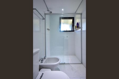 Apartamento à venda com 228m², 3 quartos e 4 vagasBanheiro 2 da Suíte  3