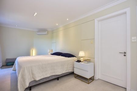 Apartamento à venda com 228m², 3 quartos e 4 vagasSuíte 3