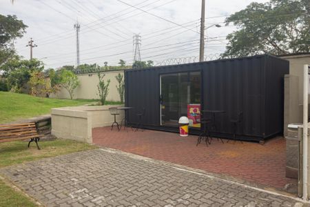 Apartamento para alugar com 50m², 2 quartos e 1 vagaÁrea comum - Mini Mercado