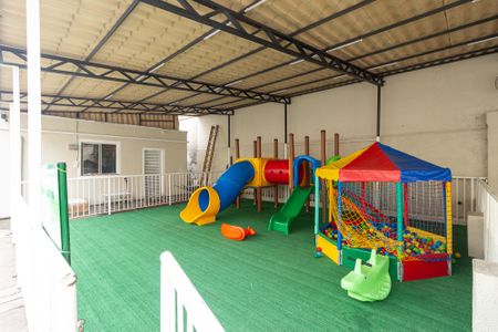 Apartamento para alugar com 50m², 2 quartos e 1 vagaÁrea comum - Playground