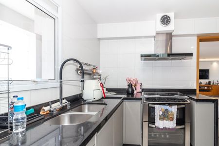 Apartamento para alugar com 230m², 3 quartos e 4 vagasCozinha