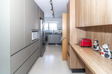 Apartamento para alugar com 230m², 3 quartos e 4 vagasCozinha