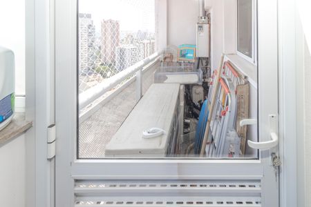 Apartamento para alugar com 230m², 3 quartos e 4 vagasÁrea de Serviço