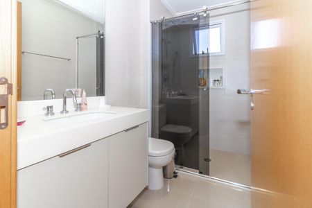 Apartamento para alugar com 230m², 3 quartos e 4 vagasBanheiro da Suíte 3