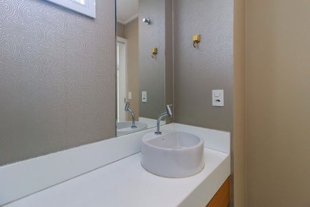 Apartamento para alugar com 80m², 2 quartos e 1 vagaLavabo