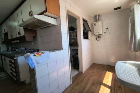 Apartamento à venda com 198m², 4 quartos e 2 vagasÁrea de Serviço