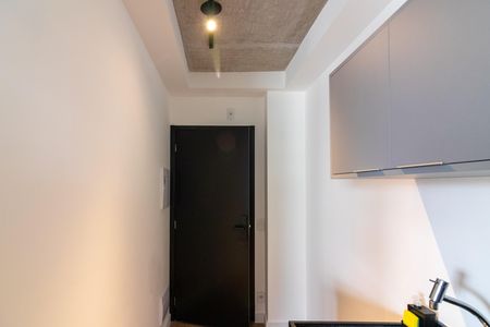 Studio à venda com 24m², 1 quarto e sem vaga Studio à venda com 24m², 1 quarto e sem vagaEntrada