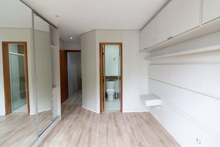 Casa à venda com 125m², 3 quartos e 4 vagasQuarto 3 - Suíte