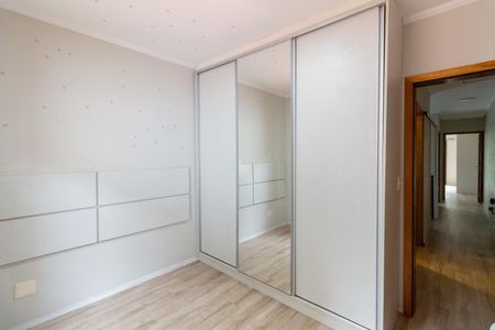 Casa à venda com 125m², 3 quartos e 4 vagasQuarto 2