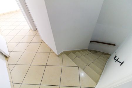 Casa de condomínio para alugar com 90m², 2 quartos e 4 vagas Casa de condomínio para alugar com 90m², 2 quartos e 4 vagasHall