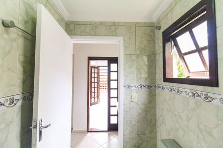 Casa de condomínio para alugar com 90m², 2 quartos e 4 vagas Casa de condomínio para alugar com 90m², 2 quartos e 4 vagasBanheiro da Suíte