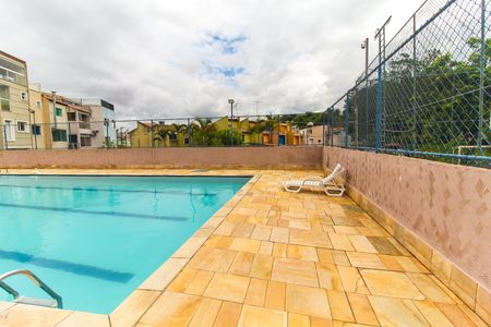 Casa de condomínio para alugar com 90m², 2 quartos e 4 vagas Casa de condomínio para alugar com 90m², 2 quartos e 4 vagasÁrea comum - Piscina