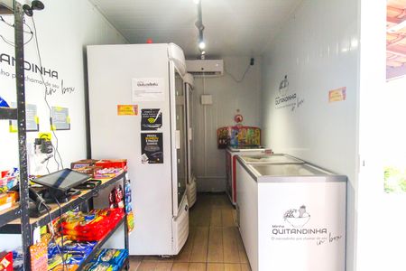 Casa de condomínio para alugar com 90m², 2 quartos e 4 vagas Casa de condomínio para alugar com 90m², 2 quartos e 4 vagasMini Mercado