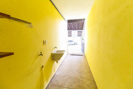 Casa de condomínio para alugar com 90m², 2 quartos e 4 vagas Casa de condomínio para alugar com 90m², 2 quartos e 4 vagasÁrea de Serviço