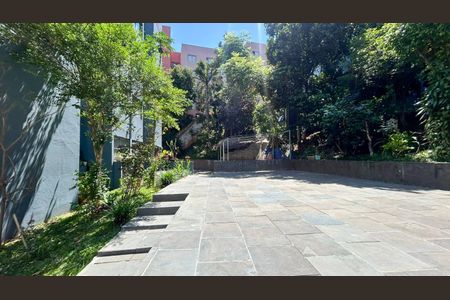 Apartamento à venda com 69m², 2 quartos e 1 vagaÁrea comum