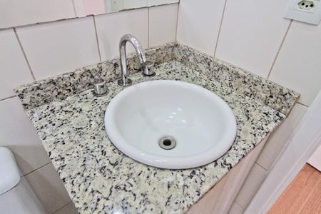 Apartamento para alugar com 81m², 3 quartos e 2 vagas Apartamento para alugar com 81m², 3 quartos e 2 vagasBanheiro da Suíte