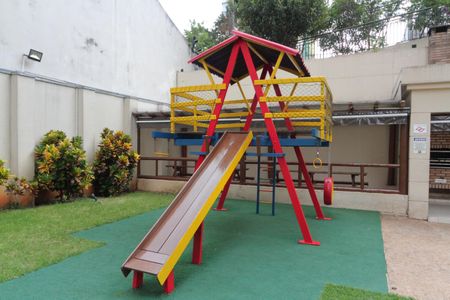 Apartamento para alugar com 81m², 3 quartos e 2 vagas Apartamento para alugar com 81m², 3 quartos e 2 vagasÁrea comum - Playground