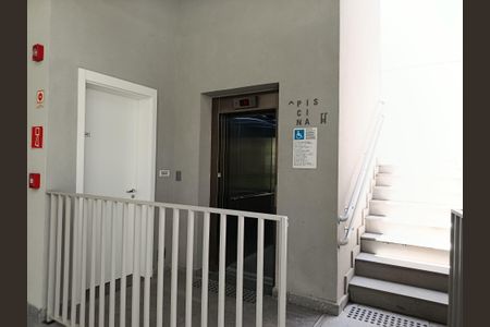 Studio para alugar com 26m², 1 quarto e sem vaga Studio para alugar com 26m², 1 quarto e sem vagaAcesso a piscina