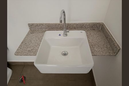 Studio à venda com 26m², 1 quarto e sem vaga Studio à venda com 26m², 1 quarto e sem vagaBanheiro