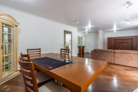 Apartamento à venda com 156m², 3 quartos e 2 vagasSala