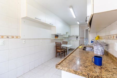 Apartamento à venda com 156m², 3 quartos e 2 vagasCozinha