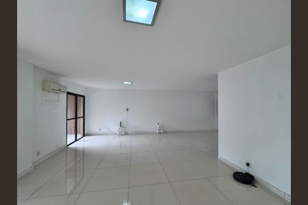 Apartamento à venda com 177m², 3 quartos e 3 vagasSala
