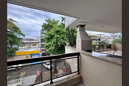 Apartamento à venda com 177m², 3 quartos e 3 vagasSuíte 2 - Varanda