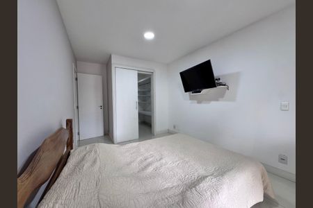 Apartamento à venda com 177m², 3 quartos e 3 vagasSuíte 2