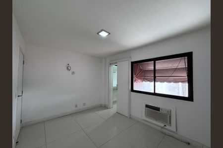 Apartamento à venda com 177m², 3 quartos e 3 vagasSuíte 1