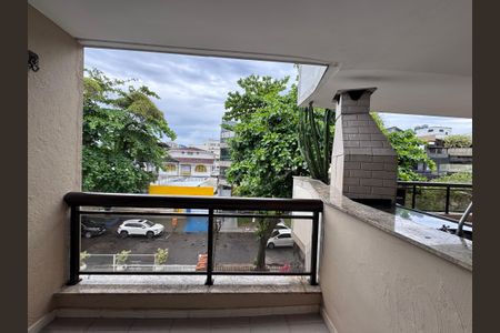 Apartamento à venda com 177m², 3 quartos e 3 vagasSuíte 2 - Varanda