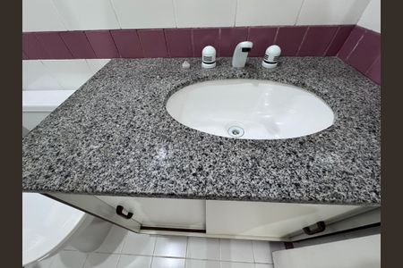 Apartamento à venda com 177m², 3 quartos e 3 vagasSuíte 3 - Banheiro