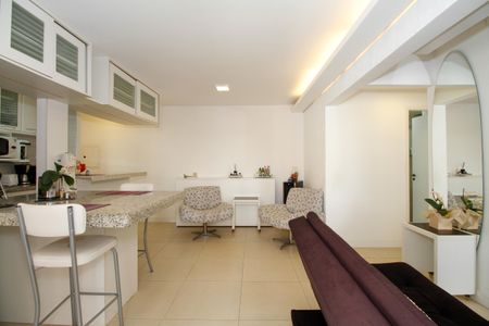 Apartamento à venda com 63m², 2 quartos e 2 vagasSala/Quarto Reversível