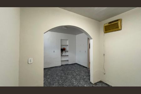 Apartamento para alugar com 98m², 3 quartos e sem vagaQuarto fundos
