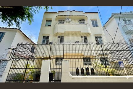 Apartamento para alugar com 98m², 3 quartos e sem vagaFachada